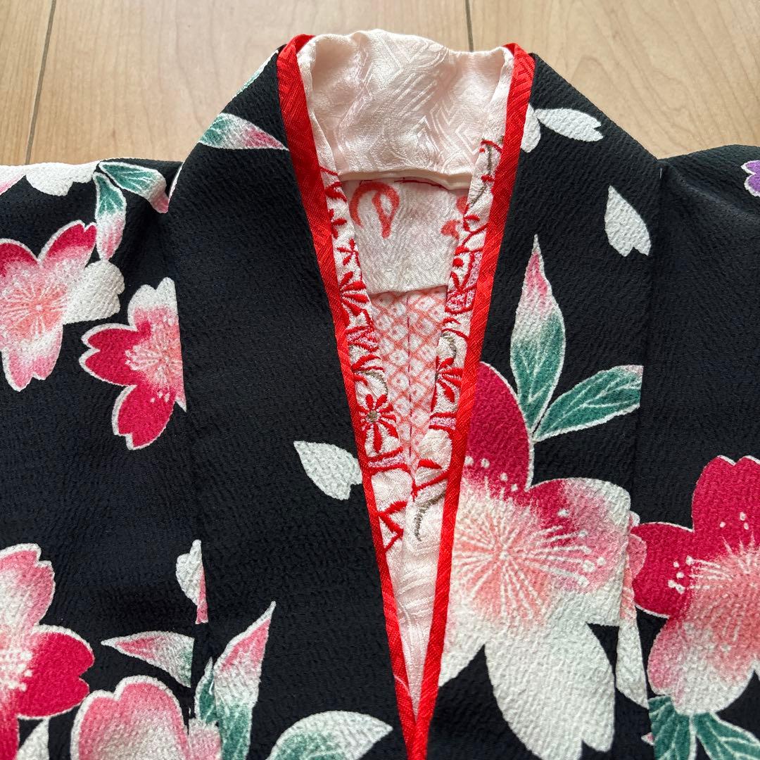 127 R・K 黒×桜　ちりめん　7歳 七五三着物セット　和装小物　結び帯