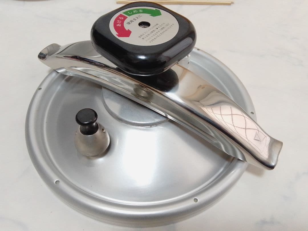 ☆未使用☆ 理研 圧力鍋 6L 1升 アルミ製 両手鍋