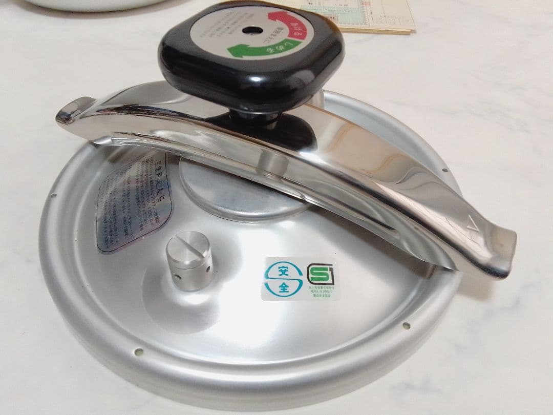 ☆未使用☆ 理研 圧力鍋 6L 1升 アルミ製 両手鍋