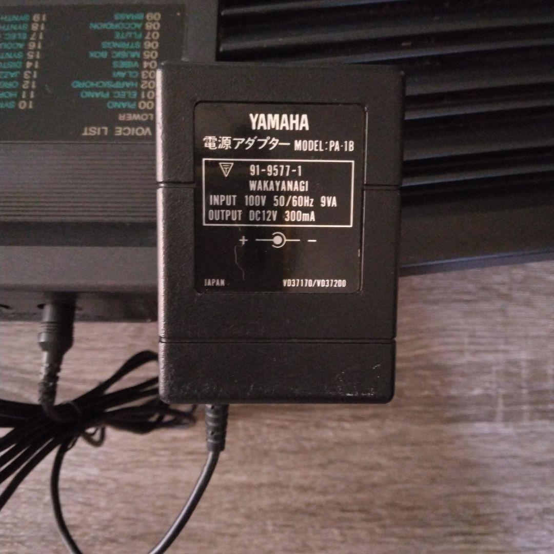 【Used・YAMAHA】キーボード　ポータトーンPSR-37 　アダプタ取説付