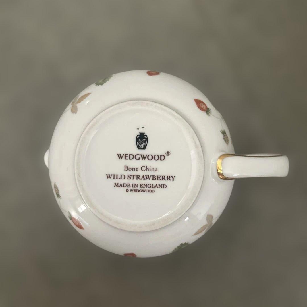 値下げ‼️ ワイルドストロベリー　写真立て　ジャグ　花瓶