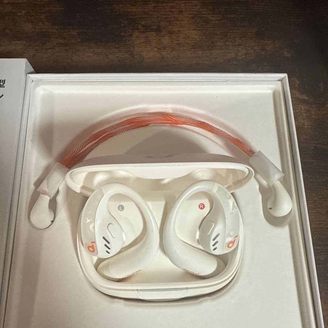 み*り様 Anker Soundcore AeroFit Pro