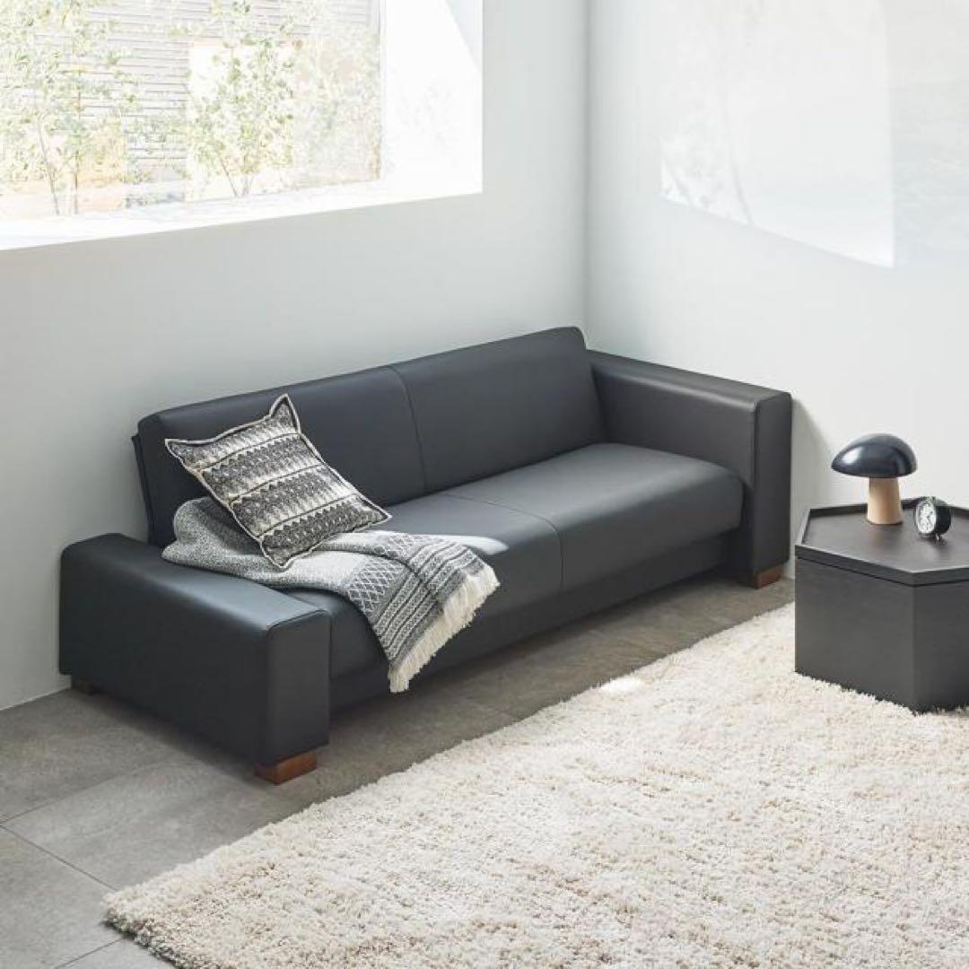 国産　ホワイト　レザー調ソファーベッド　ディノス購入