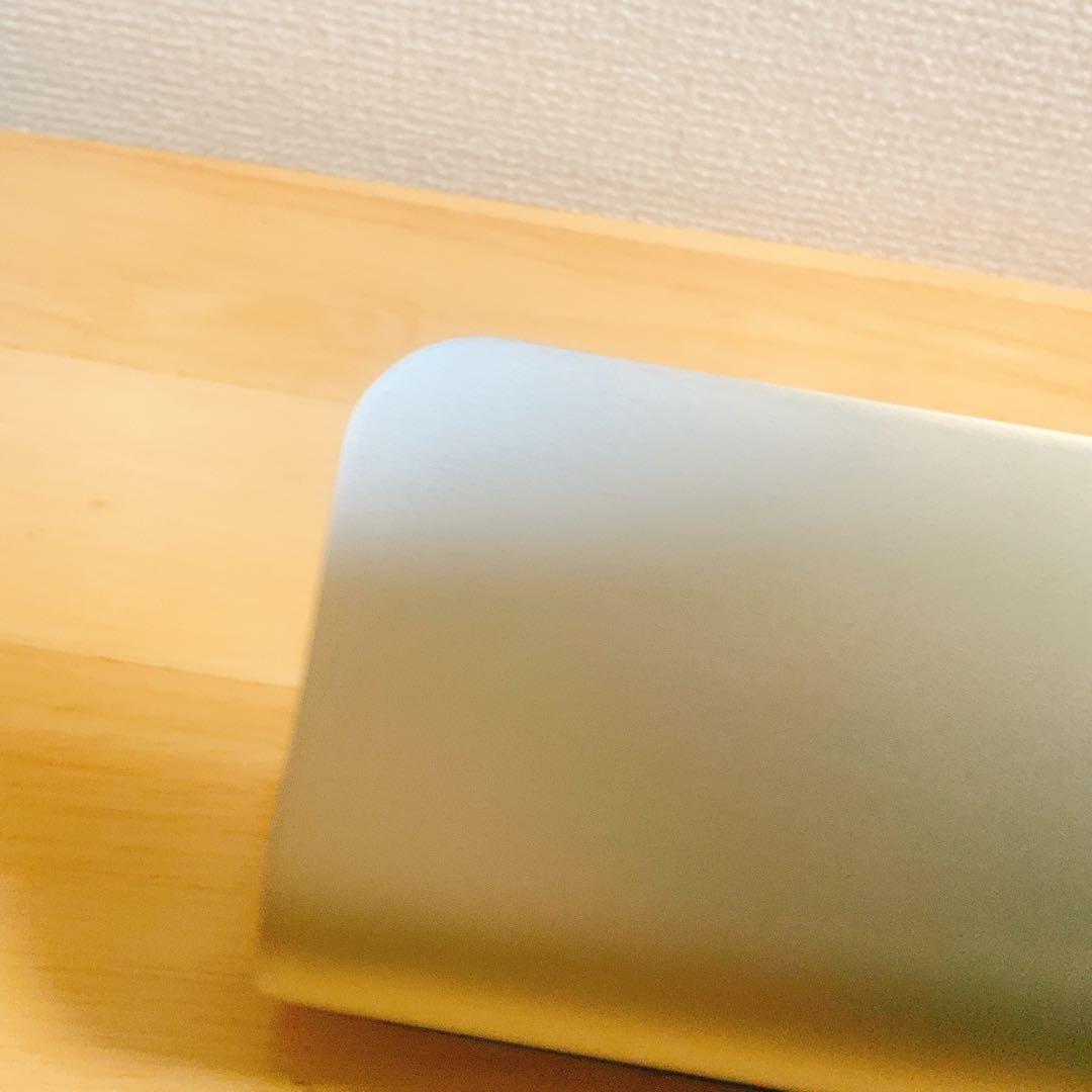 中古品2個：ロジクール ワイヤレス充電スタンド iD10 シルバー Base