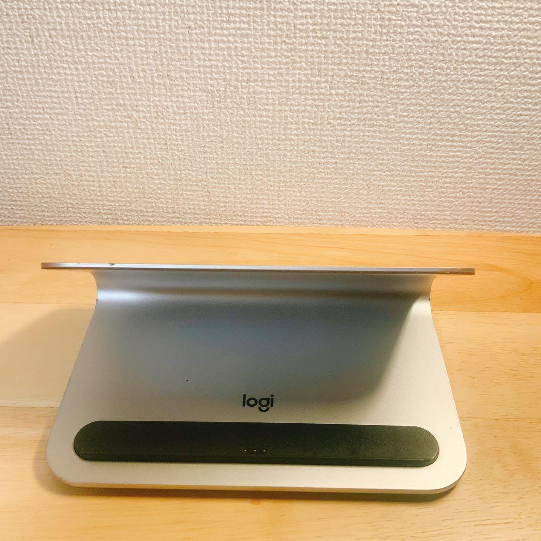 中古品2個：ロジクール ワイヤレス充電スタンド iD10 シルバー Base