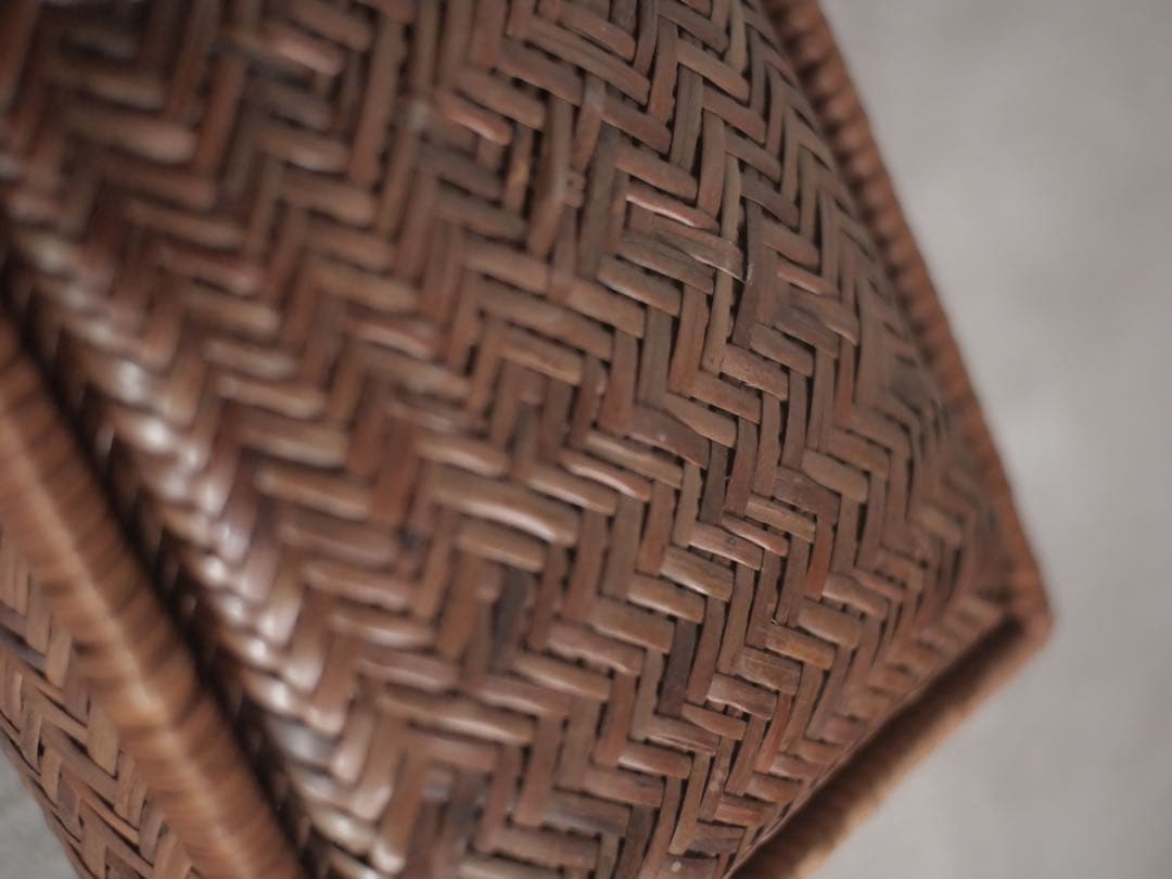 カゴ　つづら　行李　弁当箱　古家具　古道具　アンティーク　昭和レトロ