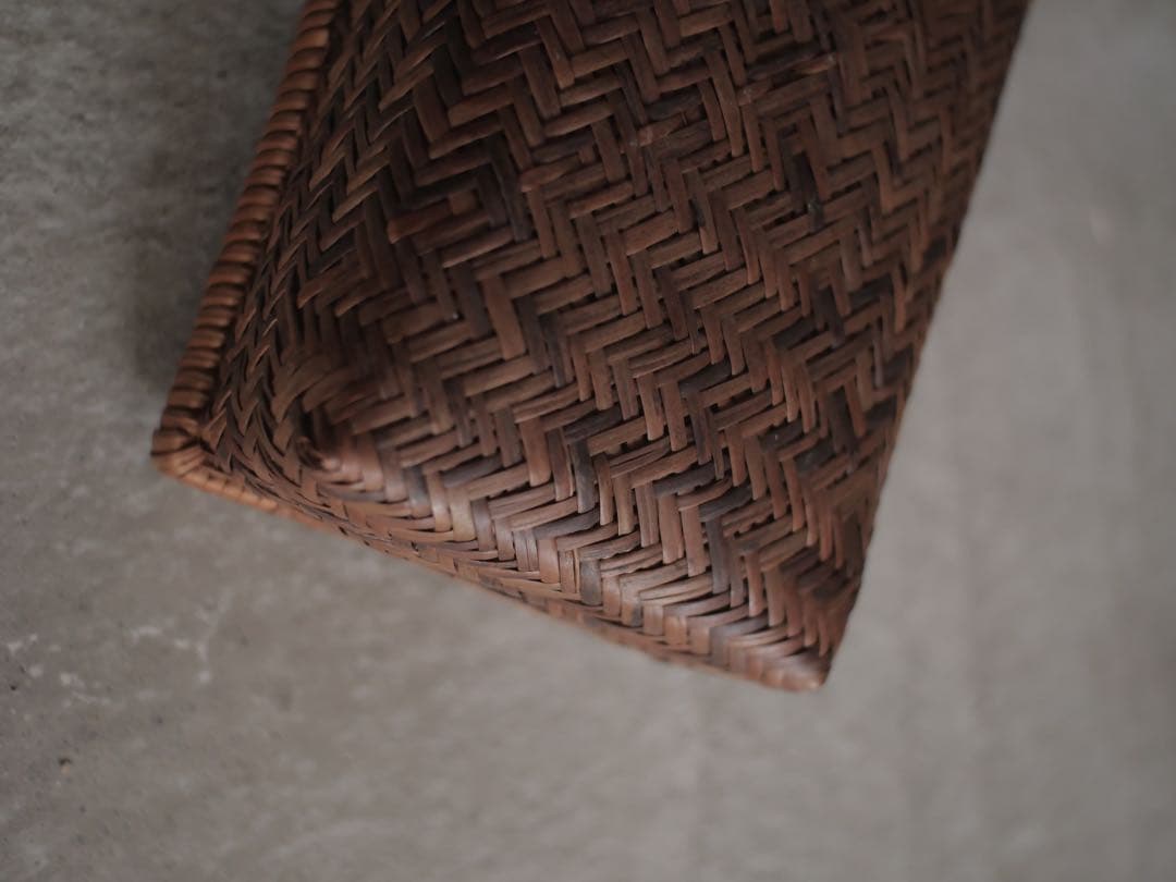 カゴ　つづら　行李　弁当箱　古家具　古道具　アンティーク　昭和レトロ