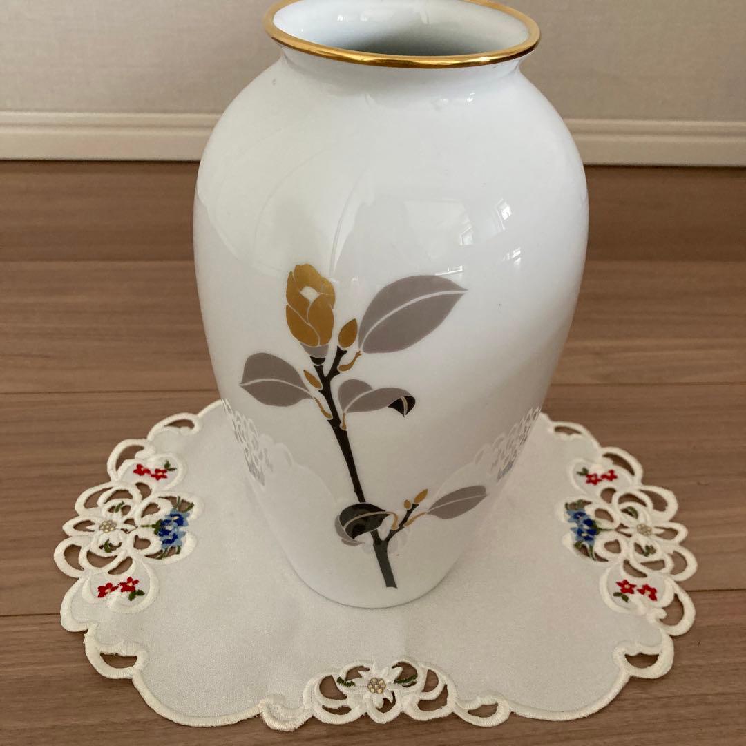 大倉陶園　金蝕椿　花瓶