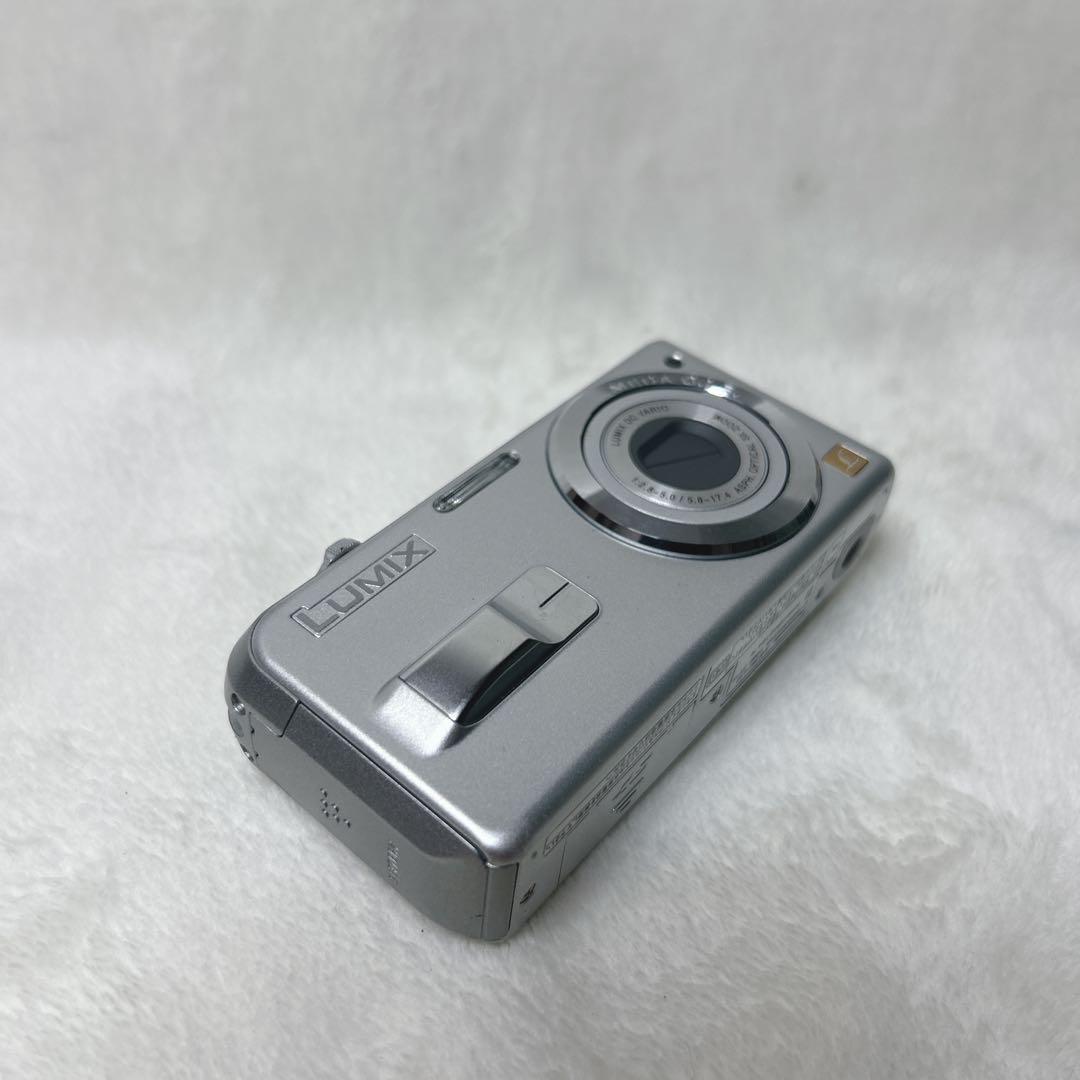 ✨未使用級✨単三電池Panasonic LUMIX DMC-LS2 コンデジ