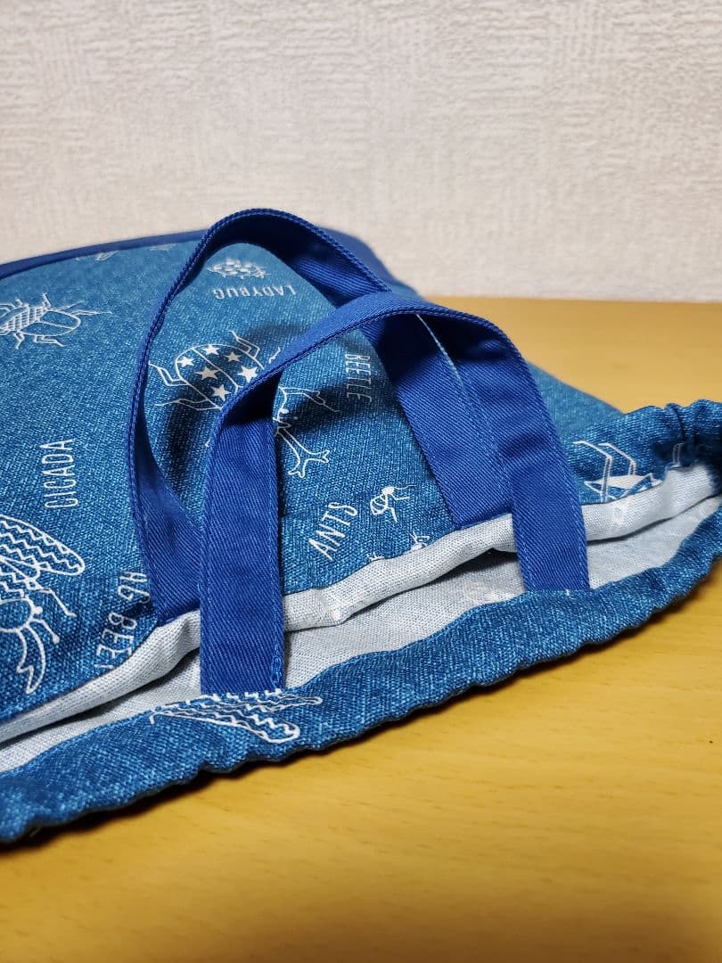 持ち手付き巾着袋  上靴入れ    Bシンプル昆虫柄×ブルー