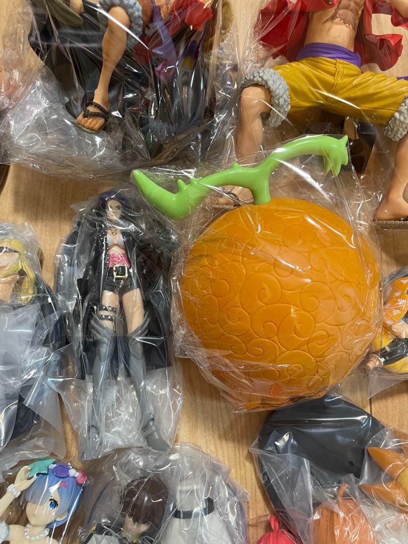 フィギュア　32点　まとめ売り　セット