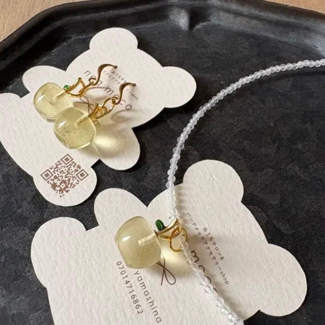 天然石りんご ピアス ネックレスセット　ジャムズ