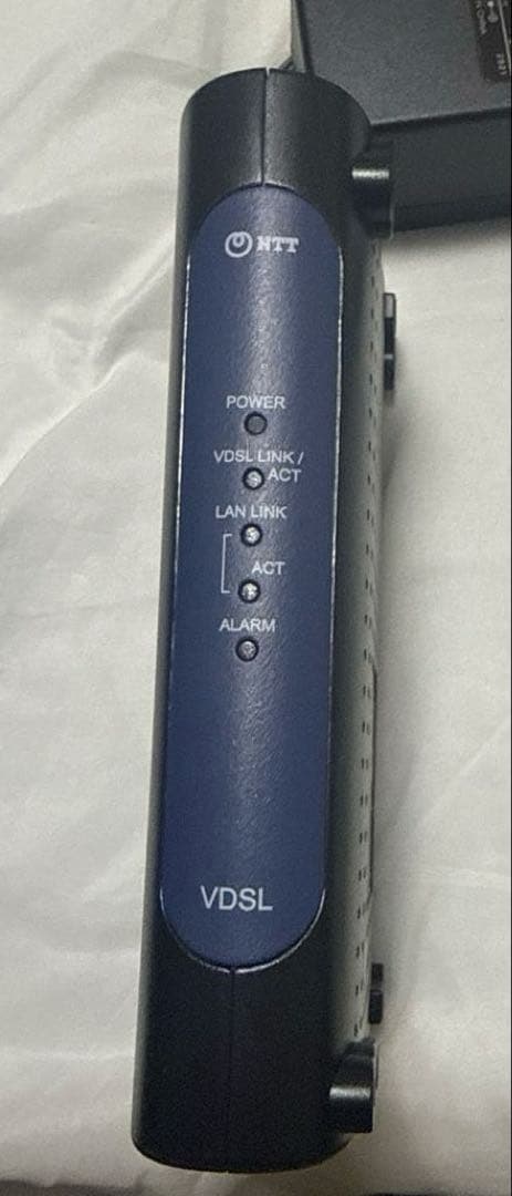 NTT VH-1004JE/SJ VDSLモデム 本体　箱付き