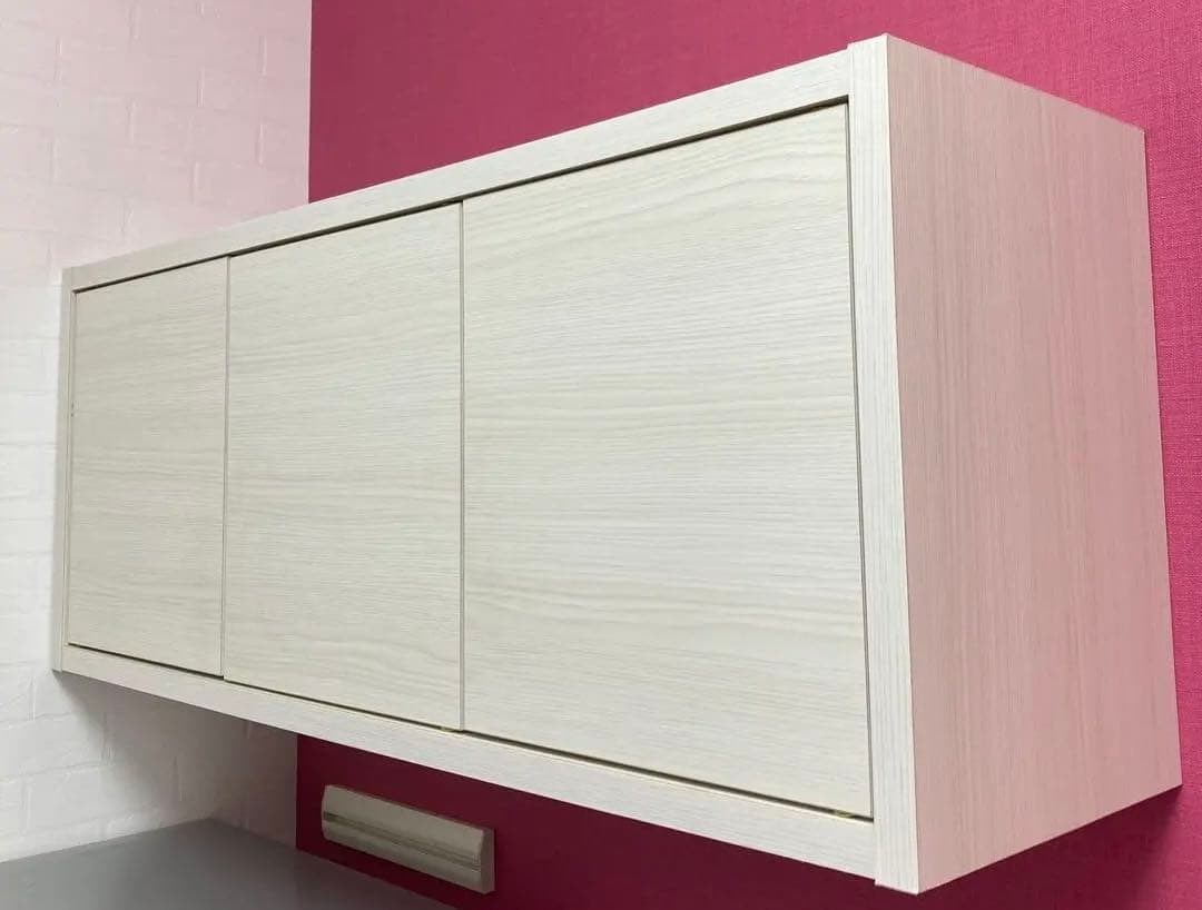 美品　ウォールラック　ウォールシェルフ　シンプル　ホワイトウッド　壁掛け