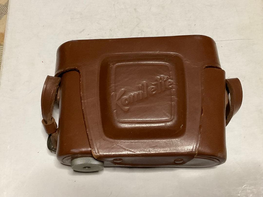 コニシロク／蛇腹型カメラ。形式不明？【カメラケース付き・昭和ノスタルジー・美品】