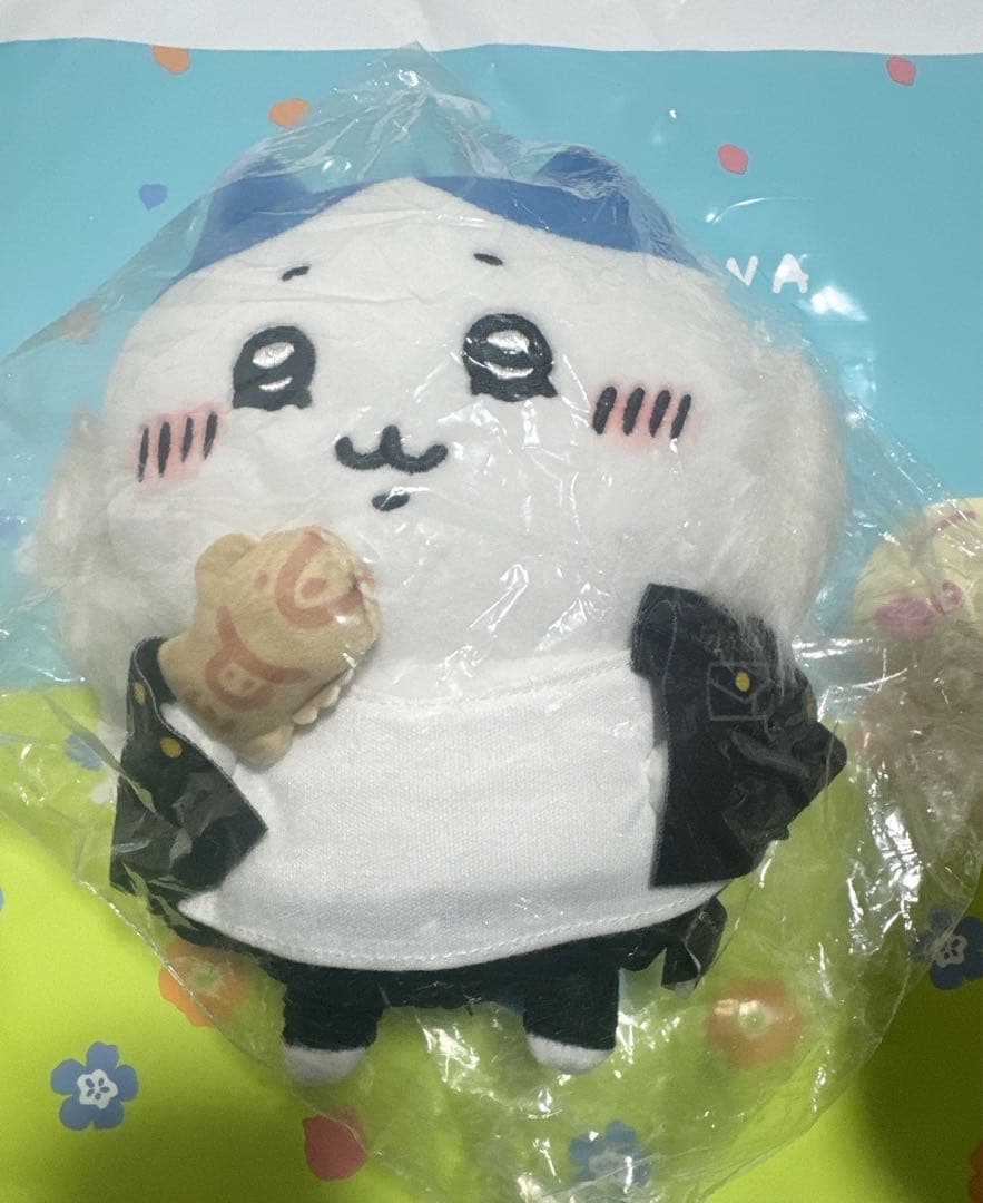 ちいかわ　ハチワレ　うさぎ　東京卍リベンジャーズ　ぬいぐるみ　コラボ　血威華我