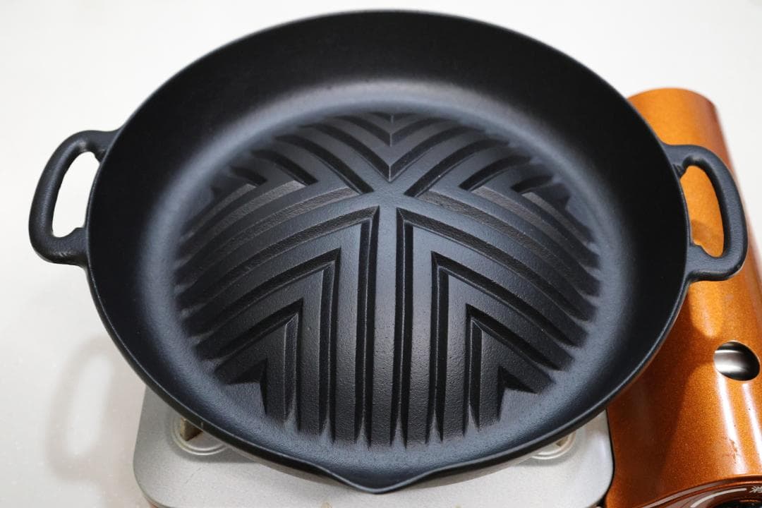 南部鉄器　岩鋳製　ジンギスカン鍋　深型　内径約28.5ｃｍ