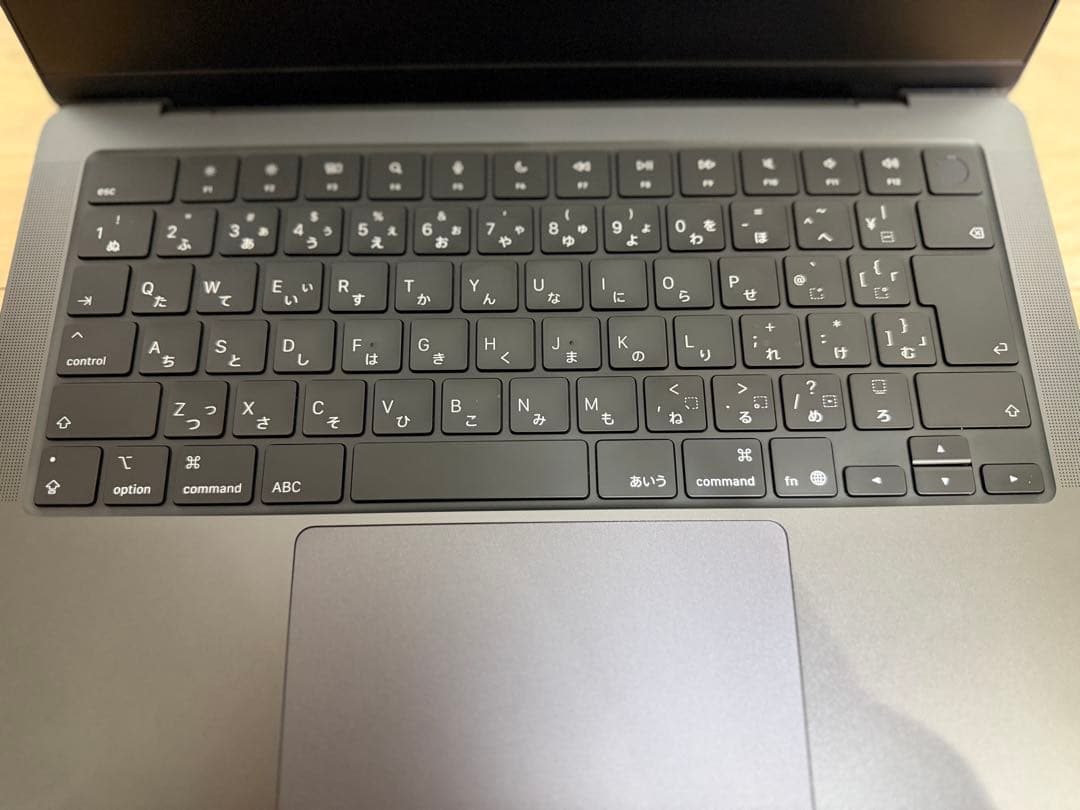 Mac book pro M5 ブラック　メモリ16GB 512GB