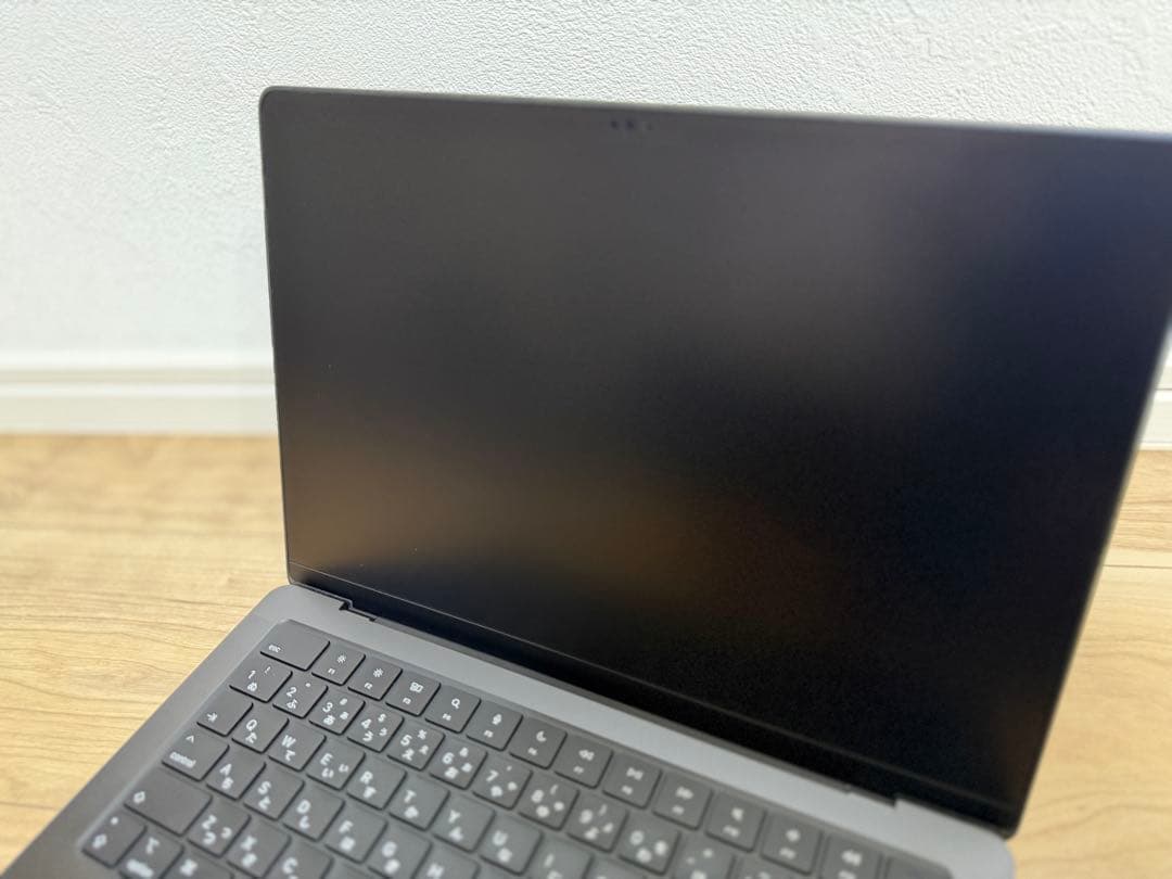 Mac book pro M5 ブラック　メモリ16GB 512GB