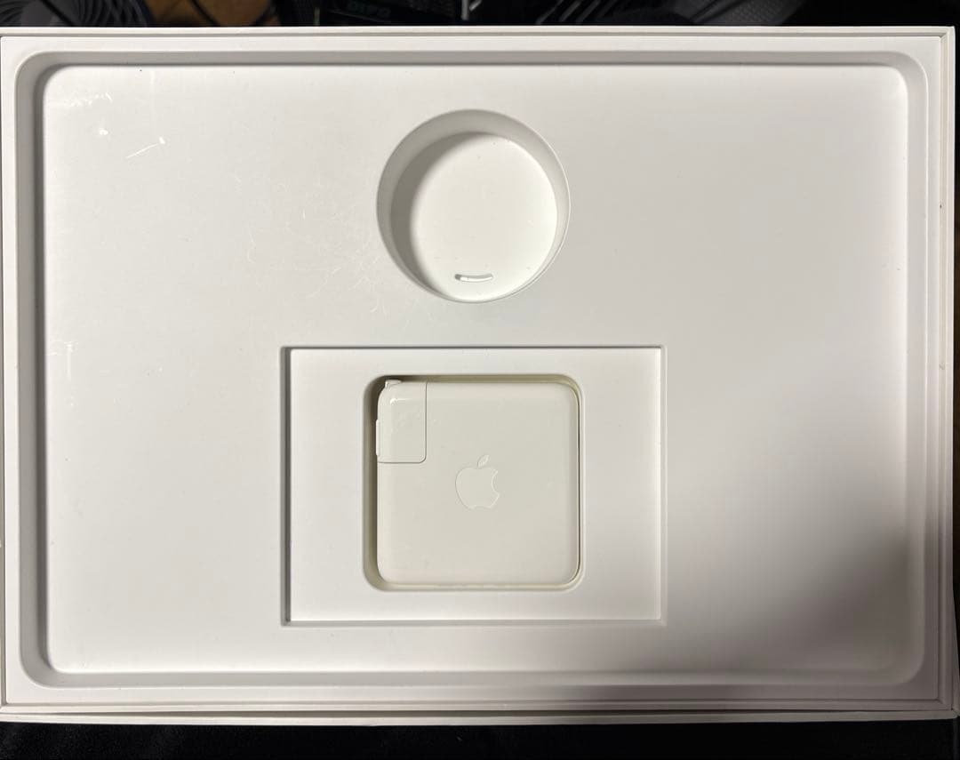 MacBook本体 MacBookPro 13inch A1706