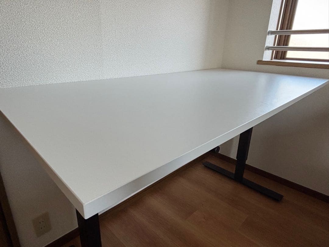 組立済 IKEA TROTTEN昇降式デスク160x80cmホワイト/チャコール