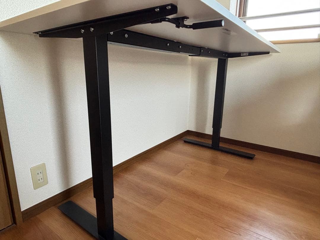 組立済 IKEA TROTTEN昇降式デスク160x80cmホワイト/チャコール