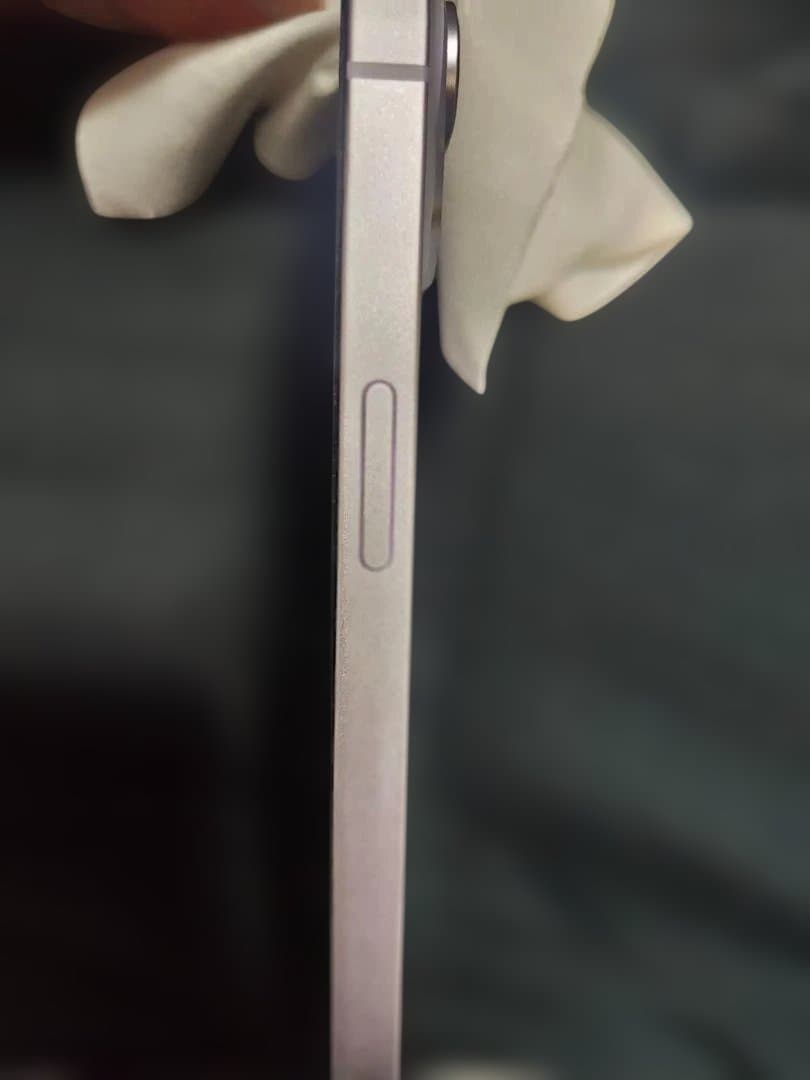 Apple iPhone 14の紫-バッテリー86%