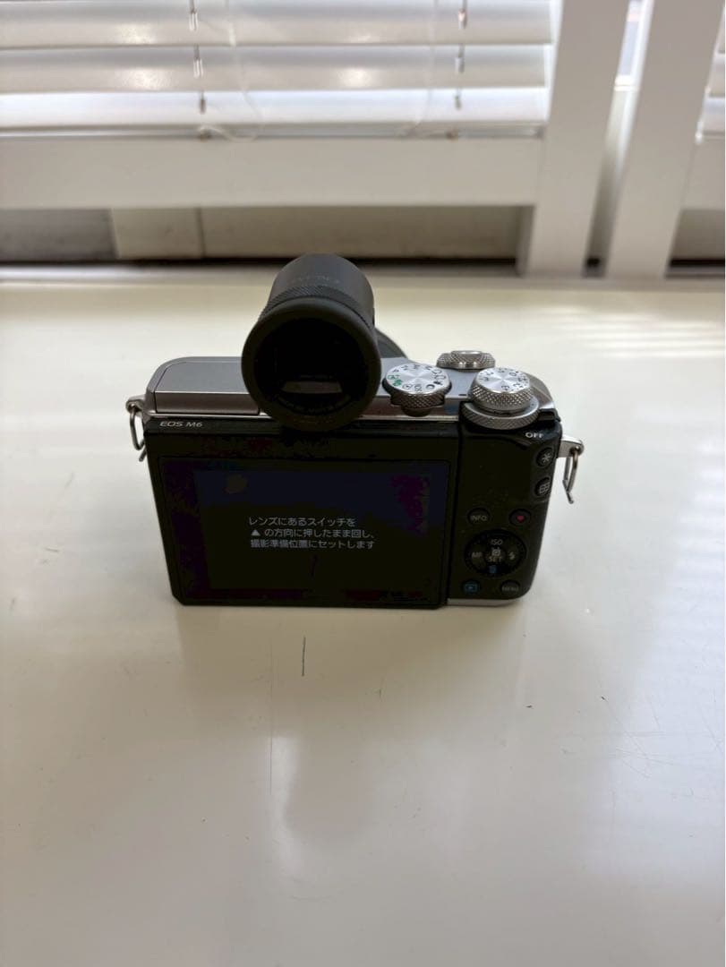 キヤノン EOS M6 EF-M 15-45mm F3.5-6.3 IS STM