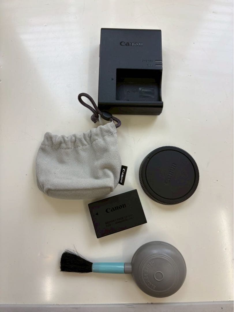 キヤノン EOS M6 EF-M 15-45mm F3.5-6.3 IS STM