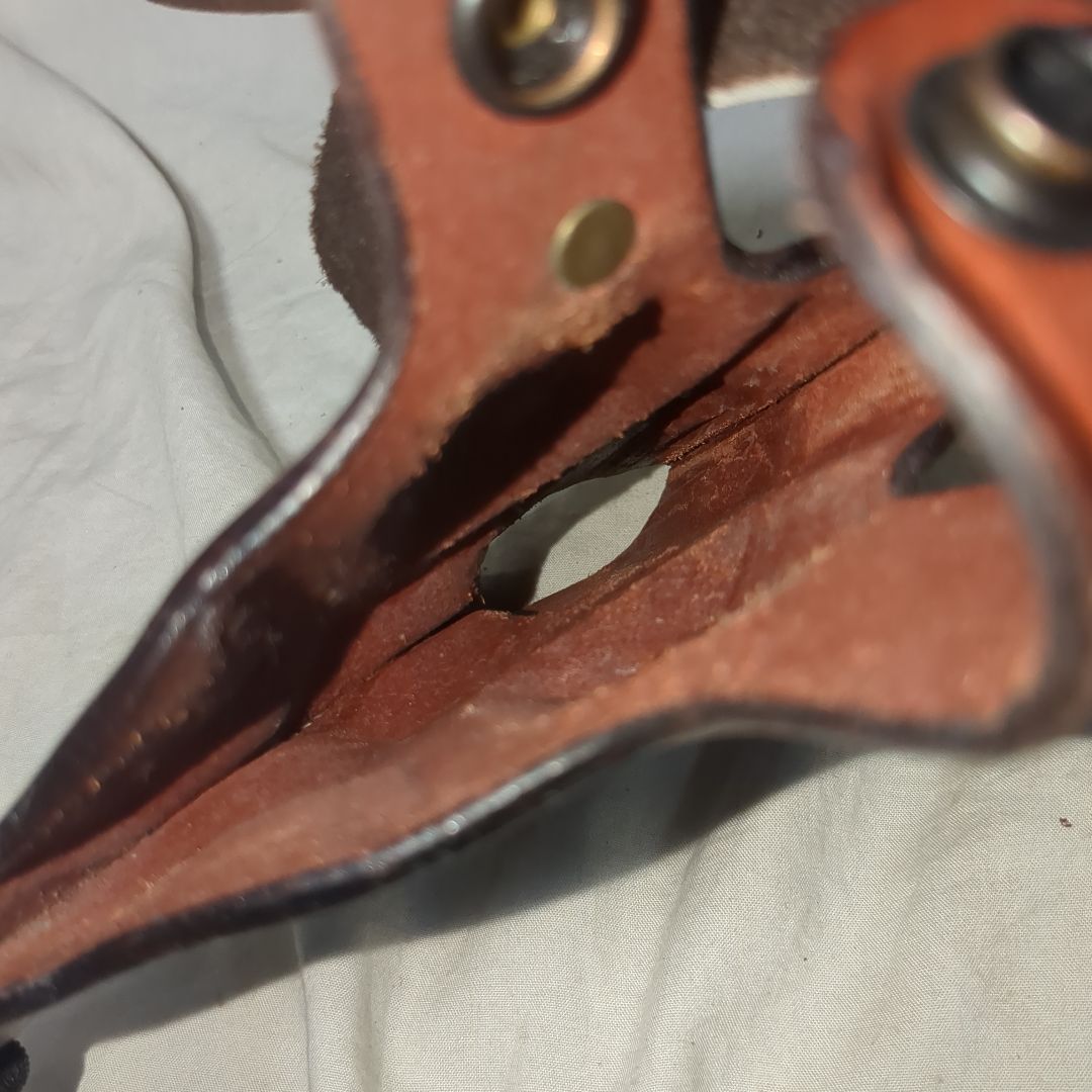 tagua gunleather実物　リボルバー用本革レザーショルダーホルスター