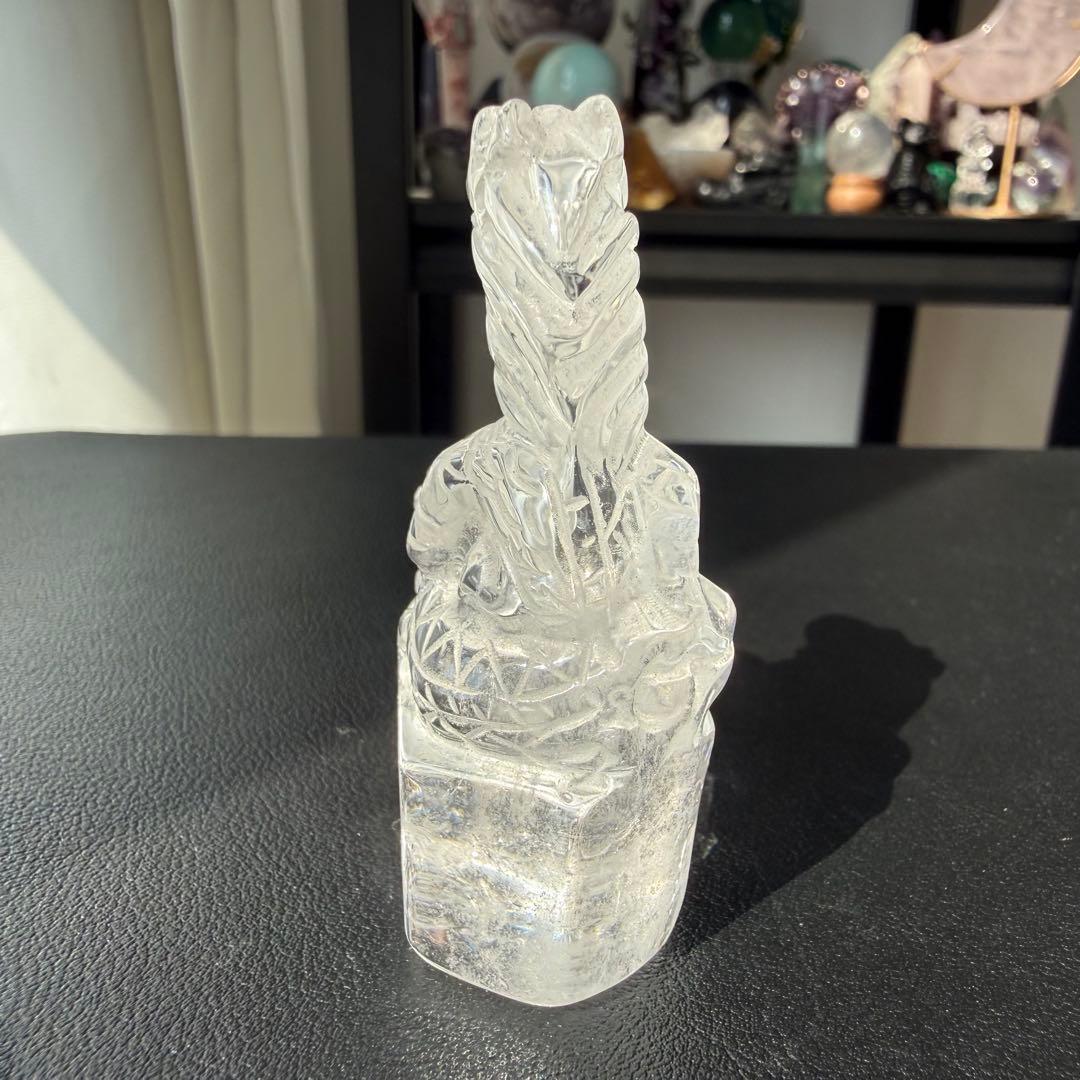 天然石水晶の龍　置物　彫物NO.031410