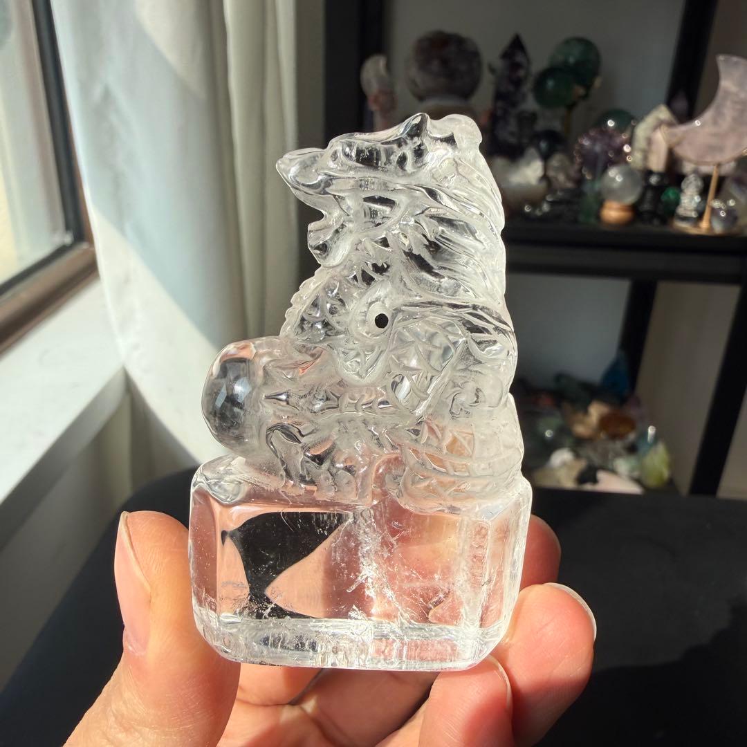天然石水晶の龍　置物　彫物NO.031410