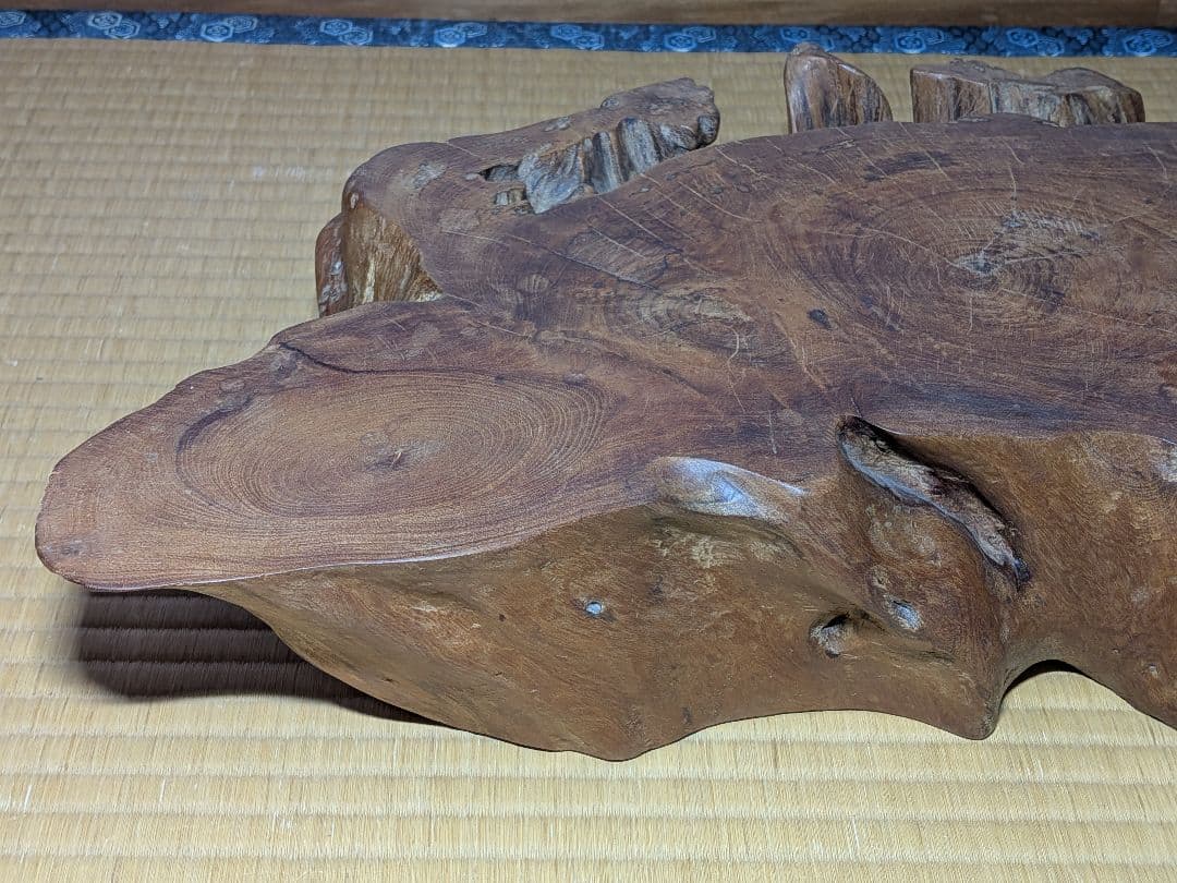 花台　飾り台　置き台　輪切り　厚さ約11cm　長さ60cm以上　天然木