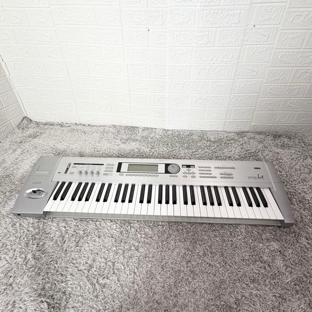 美品 KORG コルグ TRITON Le 61鍵盤 シンセサイザー 動作品
