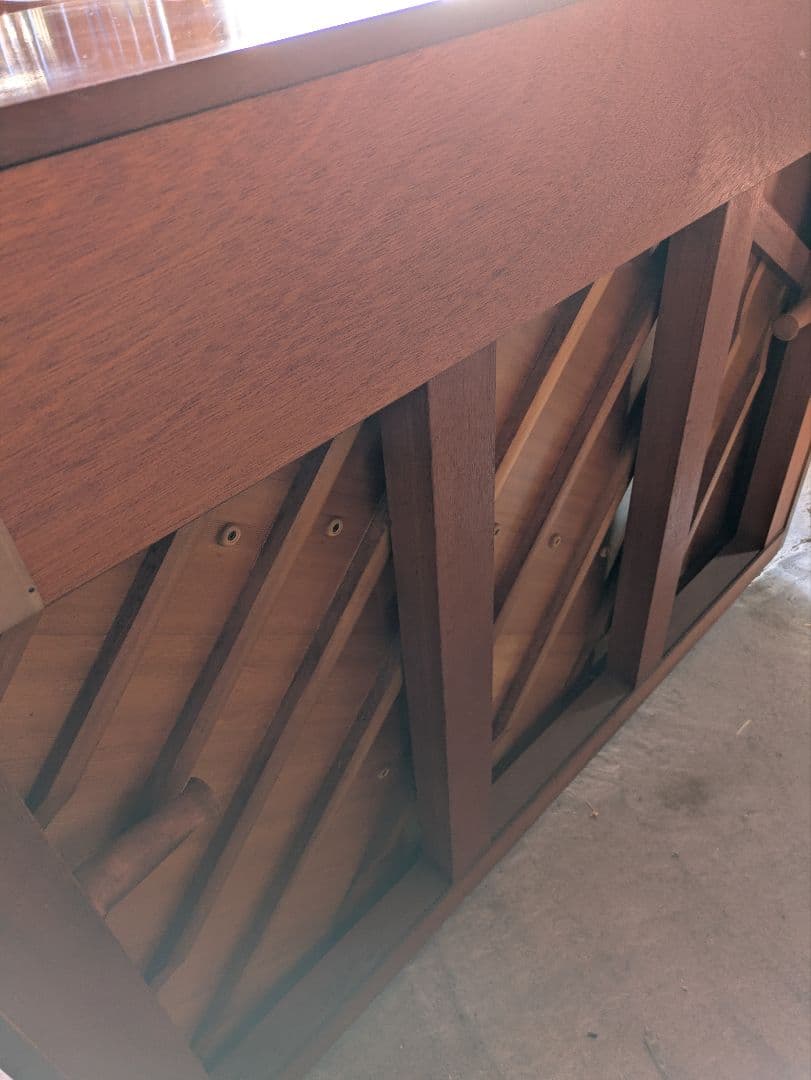 KAWAI　アップライトピアノ　KL-11KF