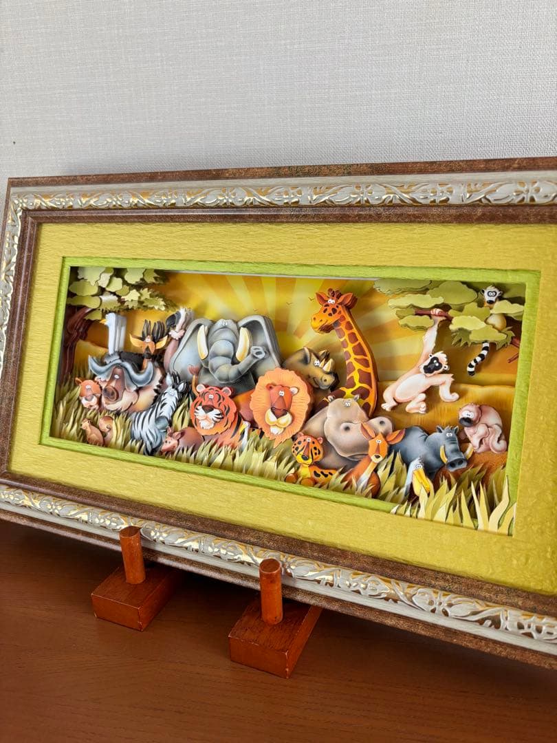 シャドーボックス完成品　　　　　　　　　　サファリの動物