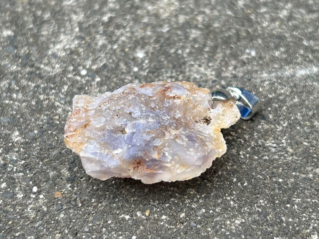 青森産紫メノウ　ペンダント　錦石