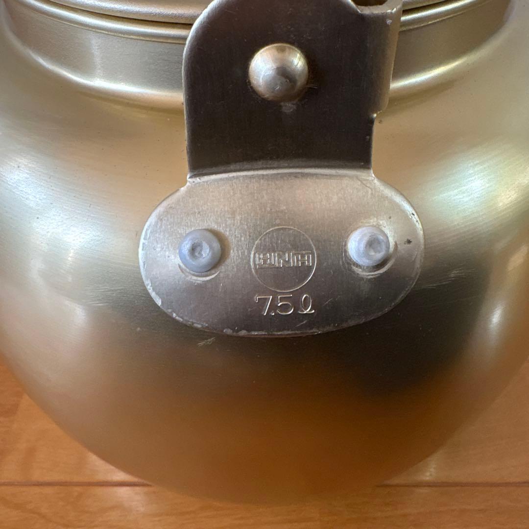 アルミ製やかん