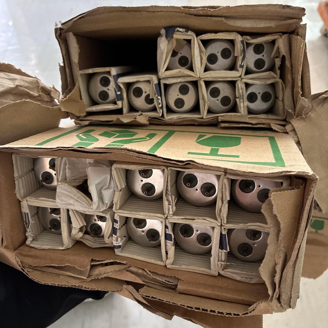 日立　FLR40S:EX-N/M/36-A 10K 蛍光灯 18本