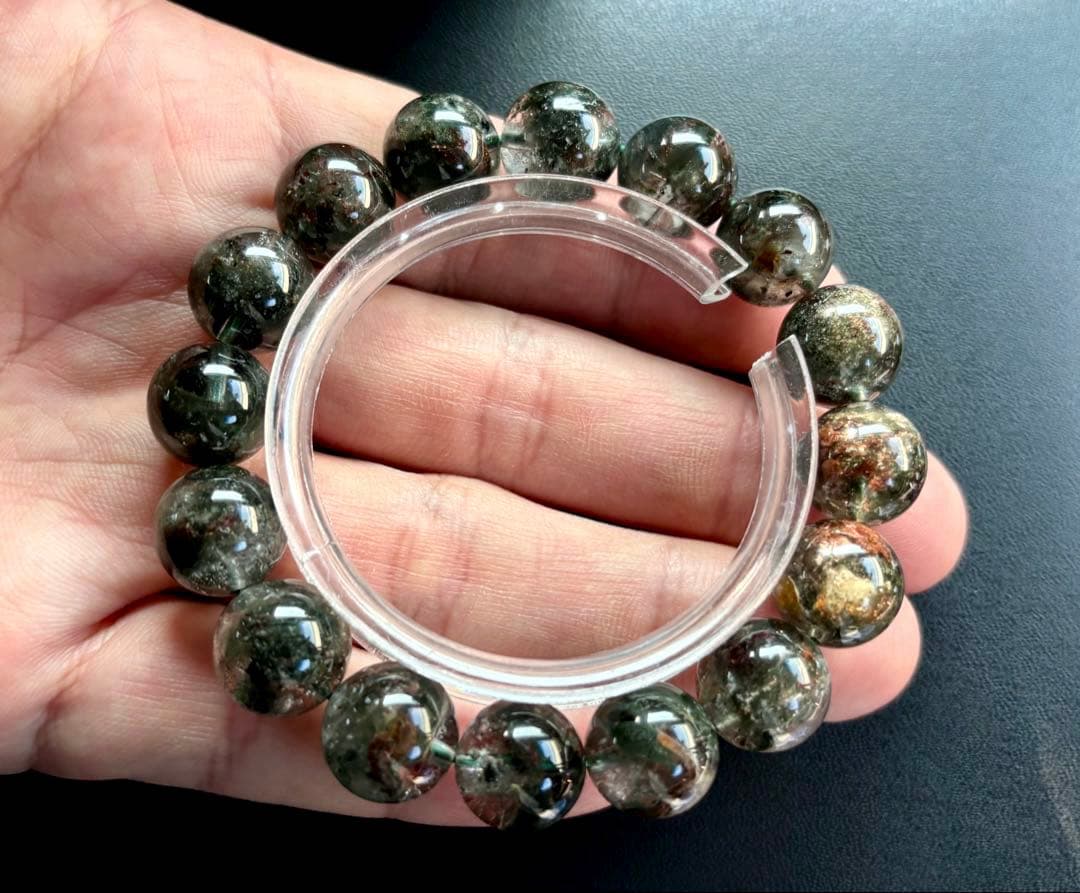 究極品質　秘蔵放出　無限の生命と大いなる財運を象徴する守護石　幻の龍神庭園水晶