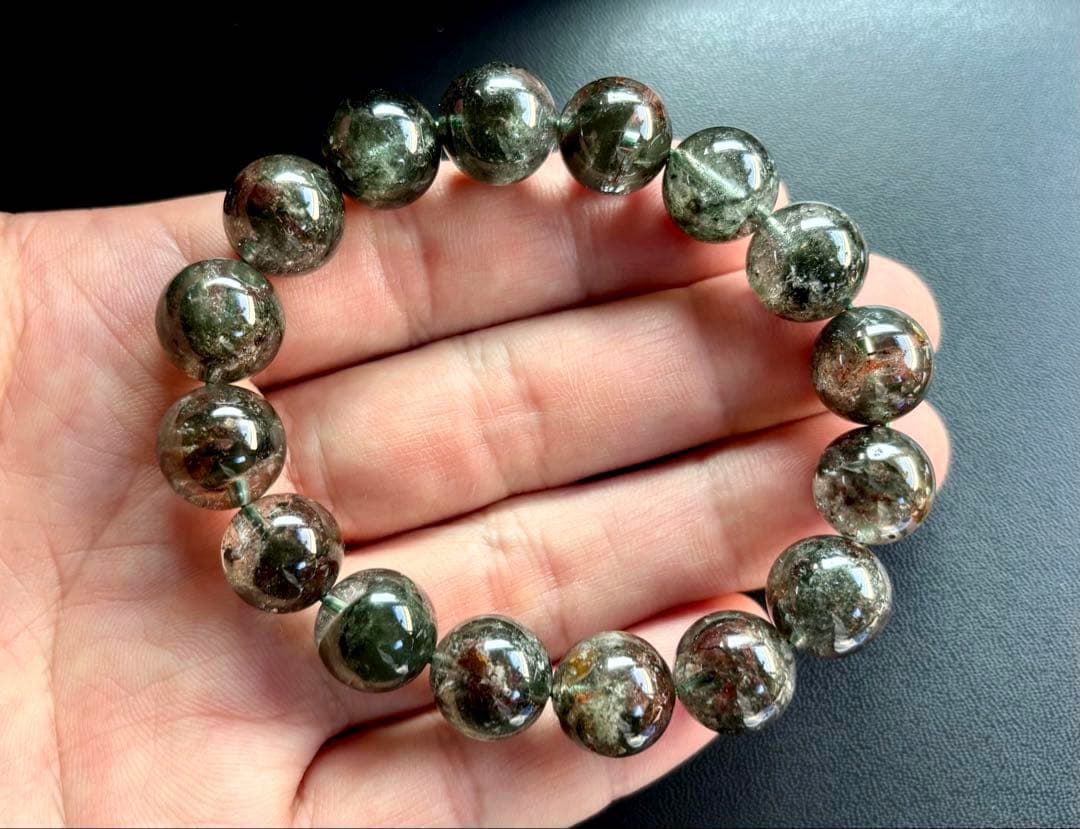 究極品質　秘蔵放出　無限の生命と大いなる財運を象徴する守護石　幻の龍神庭園水晶