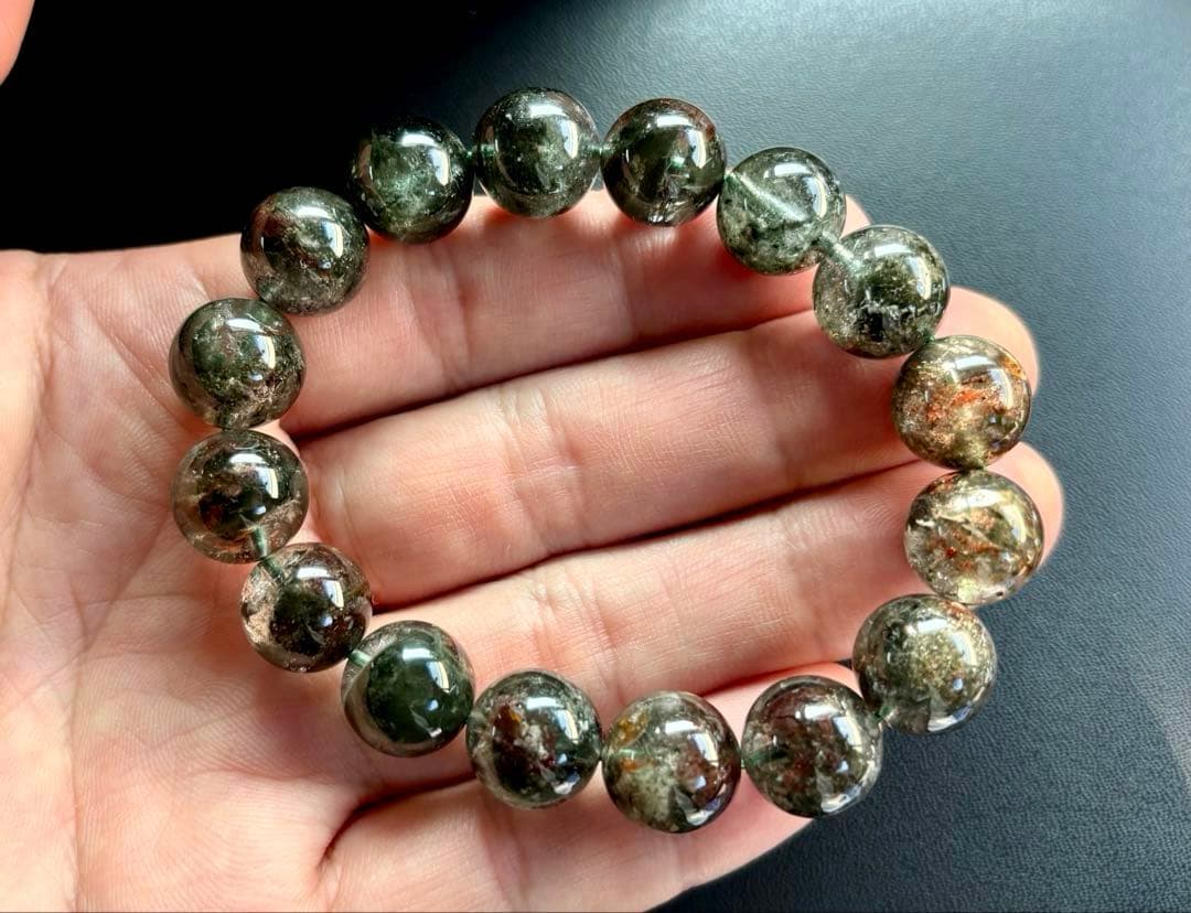 究極品質　秘蔵放出　無限の生命と大いなる財運を象徴する守護石　幻の龍神庭園水晶