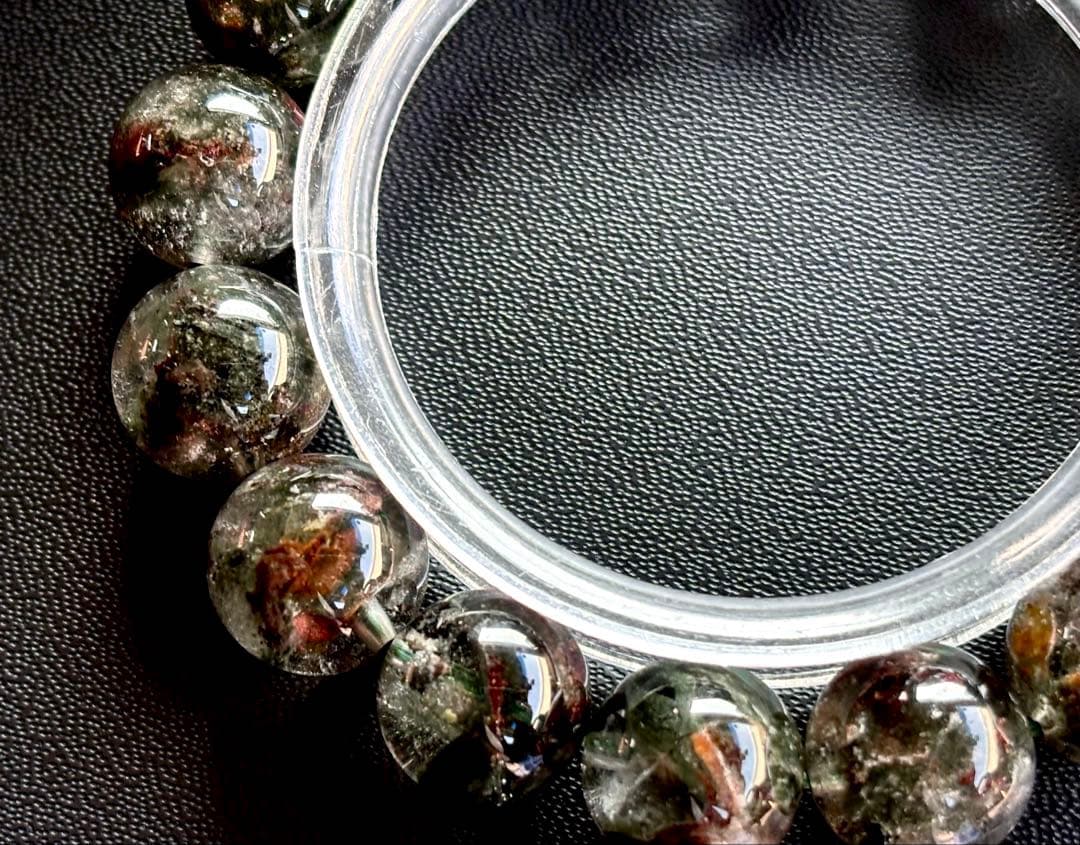 究極品質　秘蔵放出　無限の生命と大いなる財運を象徴する守護石　幻の龍神庭園水晶