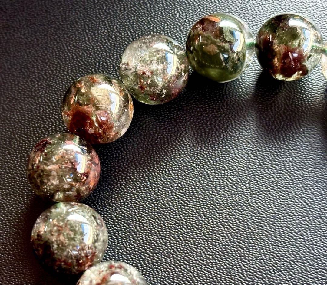 究極品質　秘蔵放出　無限の生命と大いなる財運を象徴する守護石　幻の龍神庭園水晶