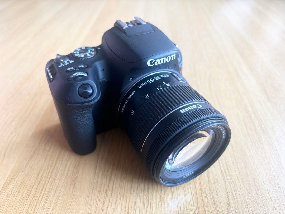 Canon EOS Kiss X9 デジタル一眼レフカメラ EF-S 18-55