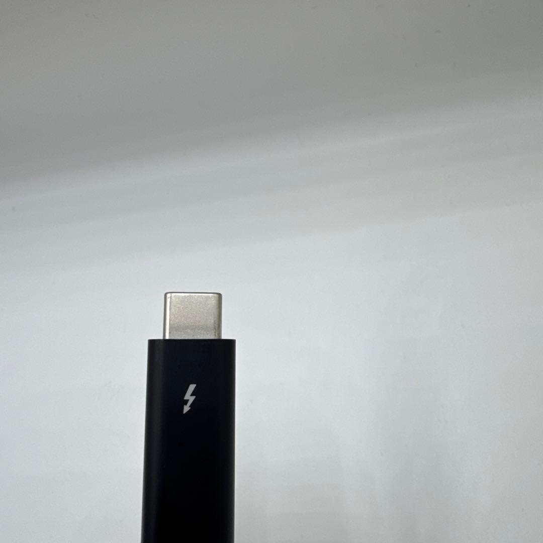 Apple Thunderbolt4 Proケーブル1.8m MN713ZA/A