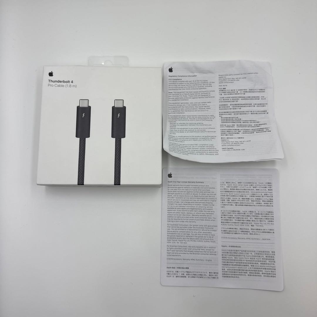 Apple Thunderbolt4 Proケーブル1.8m MN713ZA/A