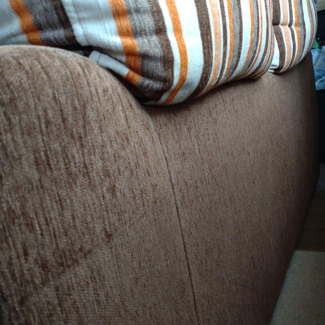 美品　ニトリ　スペイン製　2人掛けソファ