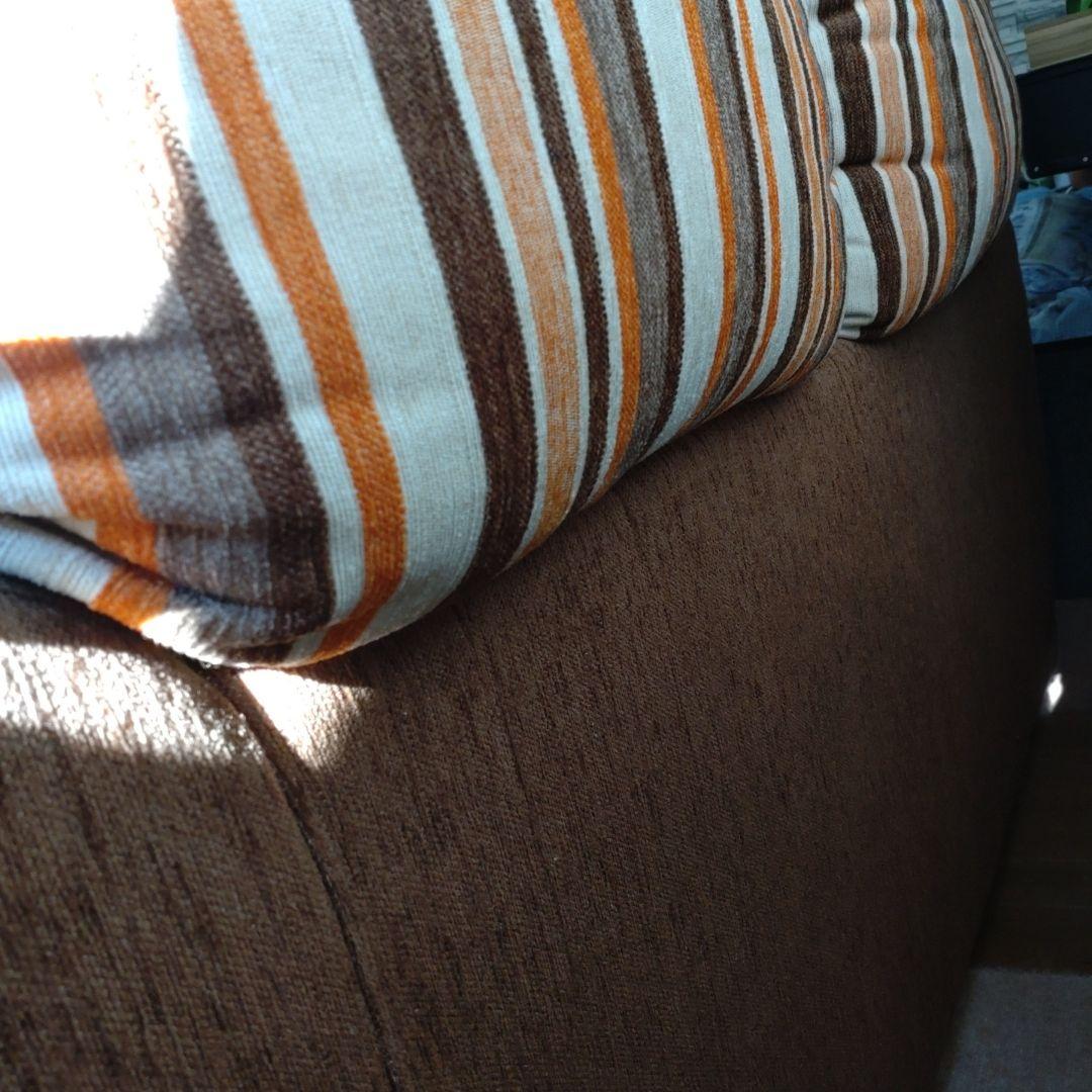 美品　ニトリ　スペイン製　2人掛けソファ