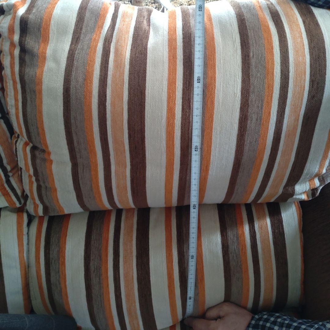 美品　ニトリ　スペイン製　2人掛けソファ